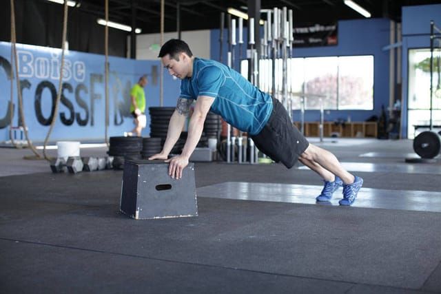 Incline push-up, finish position