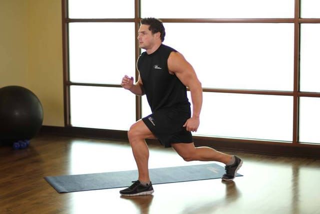 Split squat, finish position